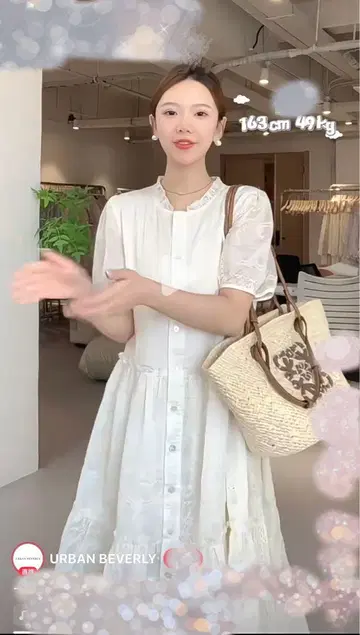 택 포함 새상품 멋진 롱 원피스 화이트 자수 고품질 이너 포함