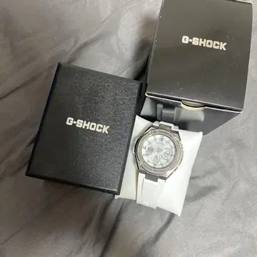 G-SHOCK CASIO GST-W310 전파 솔라