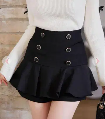 프릴 장식 더블 버튼 S 사이즈 블랙 치마바지 cherimi