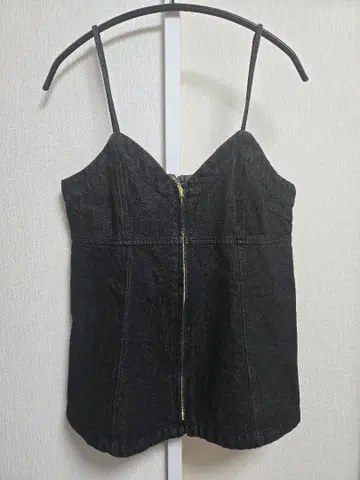 블랙 데님 뷔스티에 집업