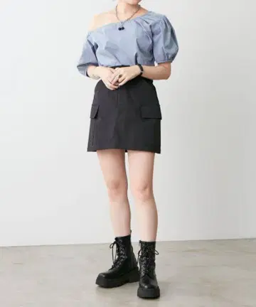카고 디자인 블랙 미니 스커트