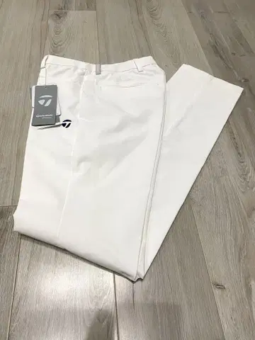 TaylorMade 여성 팬츠 화이트 새상품