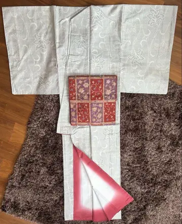 화이트 오시마 명주 풀꽃 무늬 (기모노만)