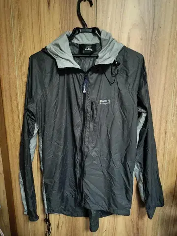 Montane 그레이 나일론 자켓 U.K. Small