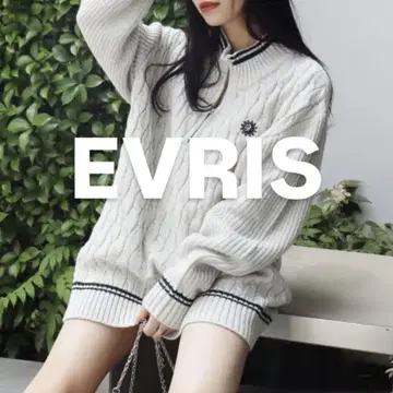 [ 새상품급 ] EVRIS SUNNY 하프 지퍼 니트 라이트 그레이