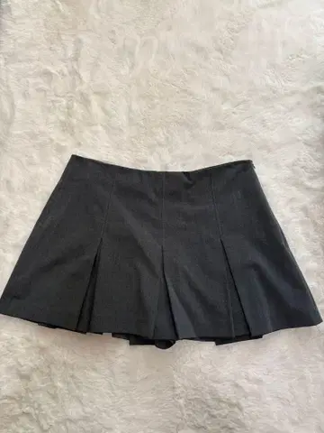 ZARA 그레이 플리츠 미니 스커트