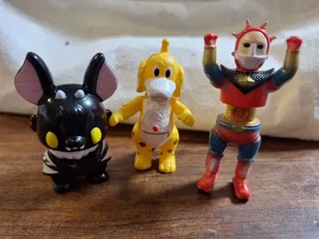 VAG 소프트 비닐 피규어 3종