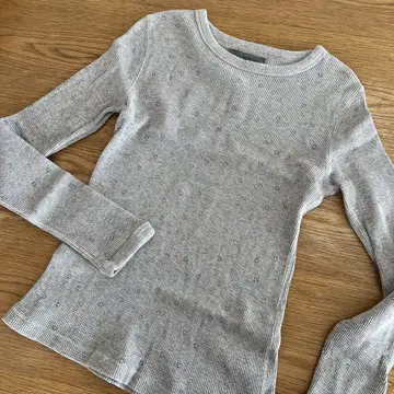 R.H. VINTAGE 하트 무늬 서멀 상의