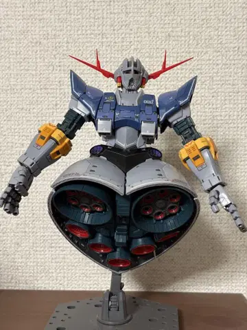 건담 프라모델 RG 지옹 조립품