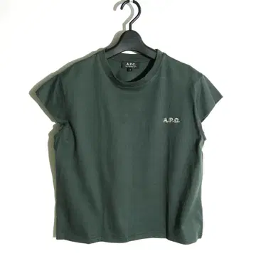 A.P.C. 탑 보더스 캡 슬리브 로고 자수 티셔츠