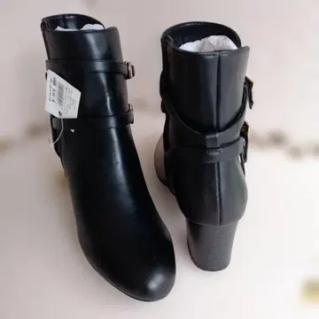 사이드 고어 부츠 버클 디자인 24.5cm