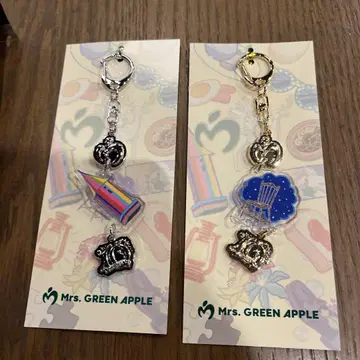 Mrs. GREEN APPLE 10주년 기념 키링