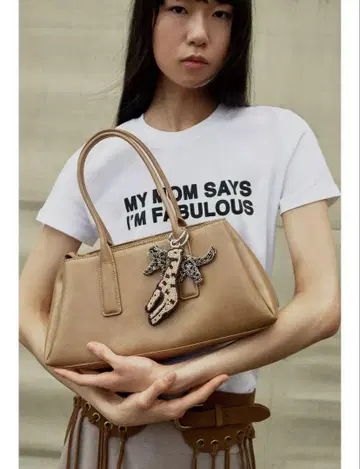 택 포함 새상품 ZARA CITY 크랙 텍스처 베이지색 완판템