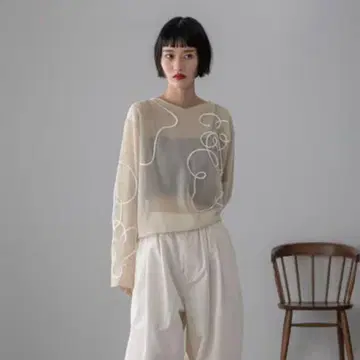 로리즈팜 / 자수 풀오버 LS