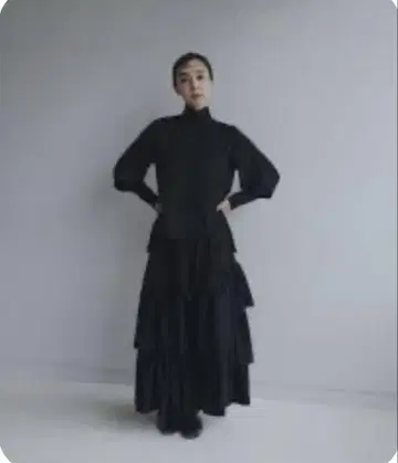 foufou 블랙 새틴 셋업