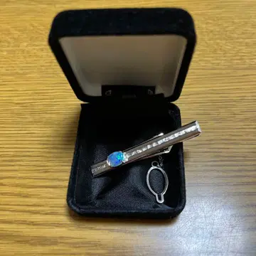 오팔 실버 넥타이핀