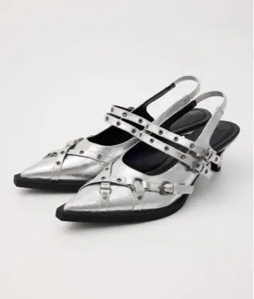 SLY POINTEDTOEBELTSANDAL 포인트 투 벨트 샌들