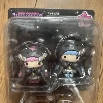 Sanrio characters Halloween 2025 피규어상