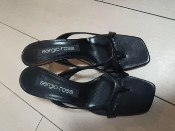 sergio rossi 블랙 힐 샌들