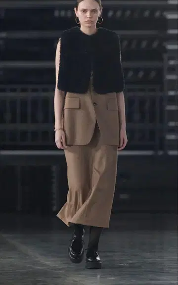 FAUX SHEARLING CROPPED 24FW