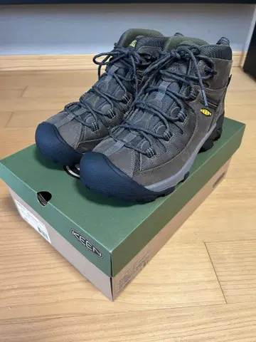 새상품 keen 터기 투 미드 방수 하이킹 슈즈 27.5cm