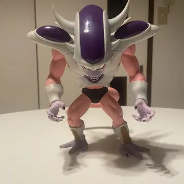 프리저 피규어 약 30cm