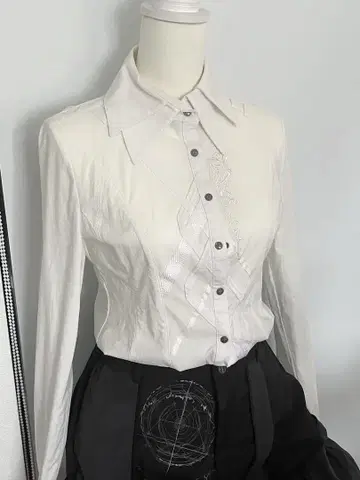 오즈온 블라우스