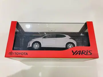 도요타 Yaris 컬러 샘플 미니카 아이스 핑크