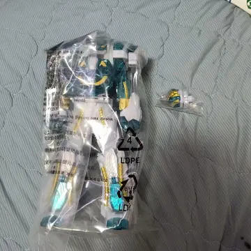 넘버원 전대 고주황 DX 구데반 센타이 링 테가 소드