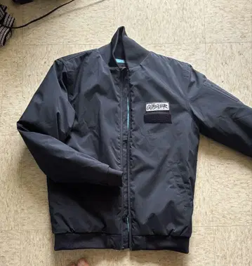 Quiksilver 미사용 새상품 봄버 자켓 L 블랙