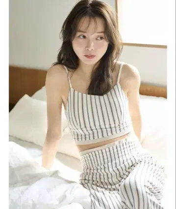 SNIDEL HOME [ 접촉 냉감 ] 스트라이프 컷 뷔스티에