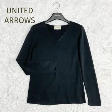 새상품급 UNITED ARROWS 실크 혼방 V넥 니트 블랙 사이즈 F
