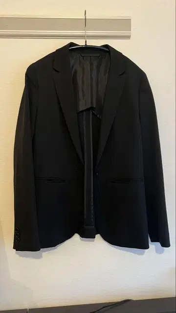 suit select 블랙 테일러드 자켓