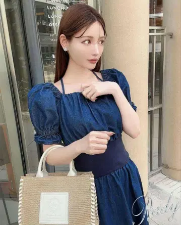 새상품급! Rady 오프숄더 데님 원피스