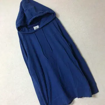 LACOSTE 네이비 후드 부착 후드티