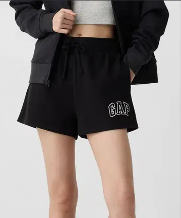 GAP 블랙 숏팬츠