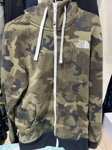 THE NORTH FACE 카모플라쥬 후드티