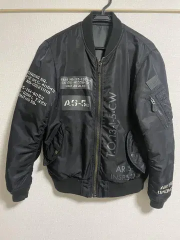 AVIREX 40주년 기념 모델 MA-1