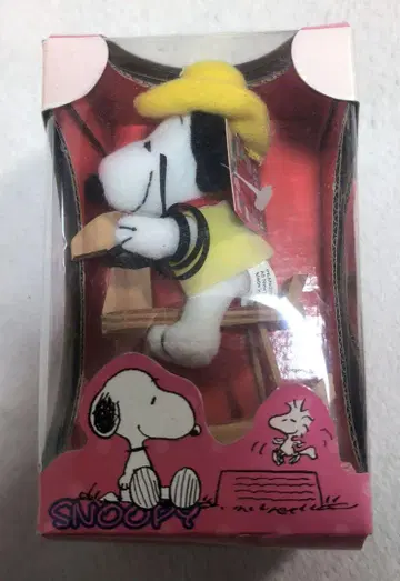 스누피 봉제 인형 목마