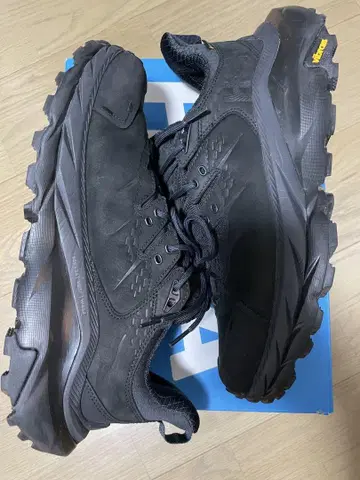 호카 카하2 HOKA KAHA2 LOW