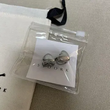 STOORK 316L Heart Ball Pierce 하트볼 귀걸이