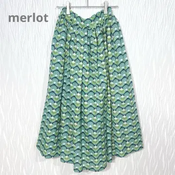 merlot (멀로) 택 포함 미사용 올 패턴 플레어 스커트 프리 사이즈
