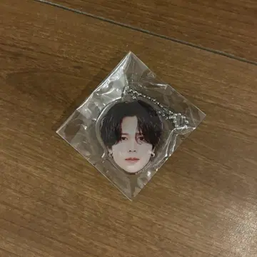 후지마키 쿄스케 얼굴 아크릴 키링 INI 캡슐 토이