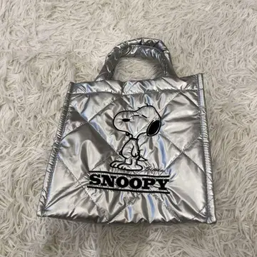 Snoopy 실버 퀼팅 토트백