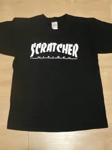 BLOCK BASTA 'SCRATCHERS' 티셔츠