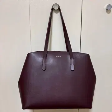 FURLA 버건디 토트백