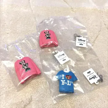Disney 가챠 의류 컬렉션