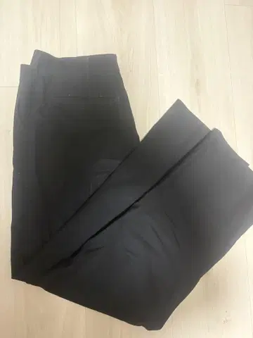 블랙 슬랙스