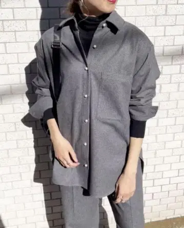 스픽 앤 스팬 펄 오버 셔츠