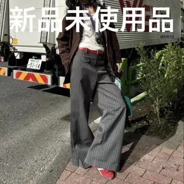 블랙 보더 슬랙스